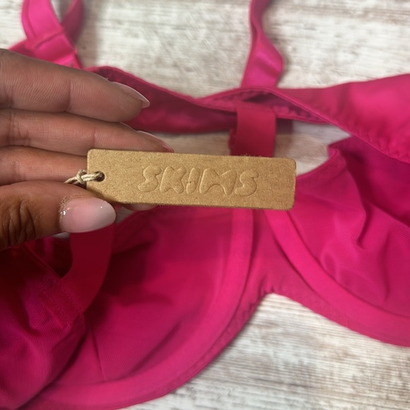 SKIMS Woven Shine Underwire Bra 40DD Pink NWT - Picture 4 of 5